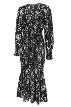 Printed V Neck Smocked Midi Dress - View 11 | TEVQA