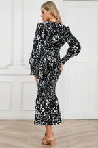 Printed V Neck Smocked Midi Dress - View 9 | TEVQA